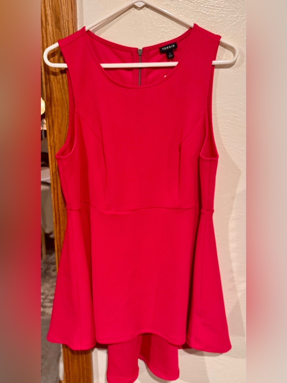 torrid Vibrant Pink Sleeveless high low peplum top